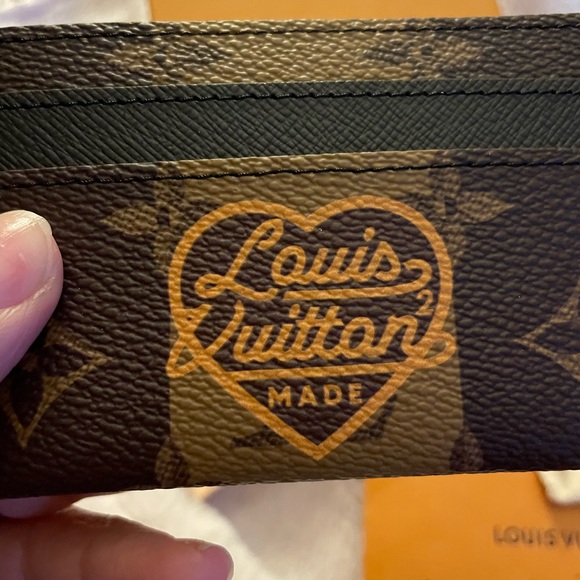 Louis Vuitton double card holder from the nigo collection.. - Picture 10 of 13